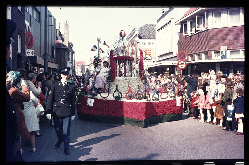 34.Bloemencorso apr 1972.JPG